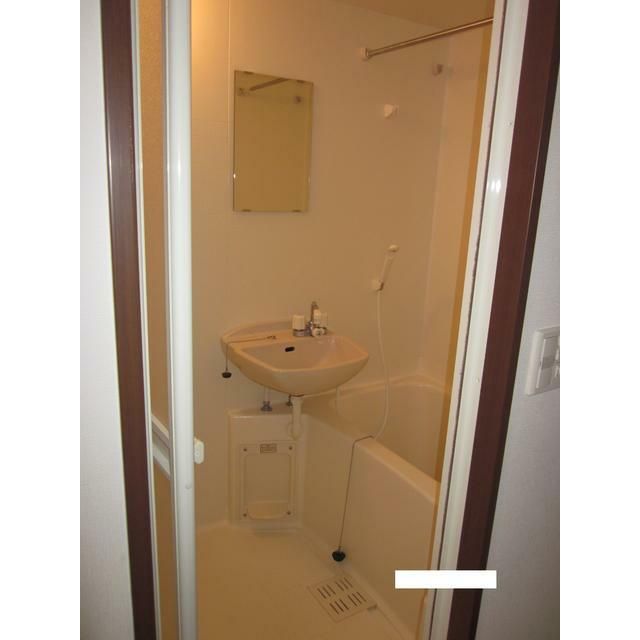 �����s�����q�s���ڒ�248-1�̃}���V�����̃o�X