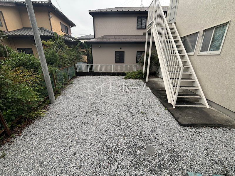 �����s�����q�s�U�c���S����30�̒��ԏ�̌����O��