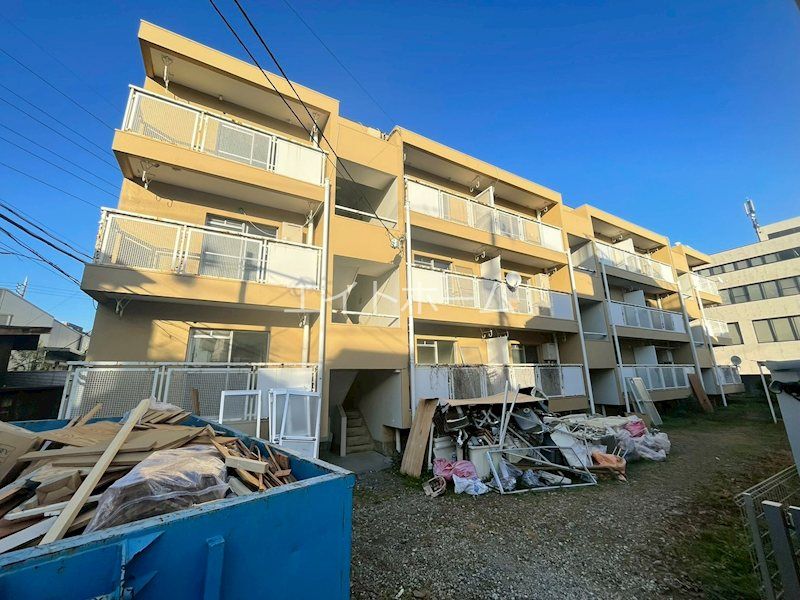 �����s�����q�s��a�c���V����21-6�̃}���V�����̌����O��