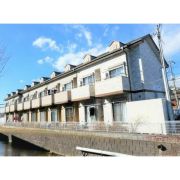 �����s����s�약�S����7-13�̃A�p�[�g�̌����O��