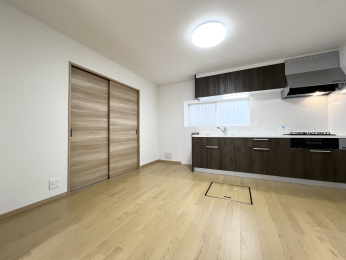 �����s�����q�s���Z��2���ڂ̒��È�ˌ��ẴL�b�`��