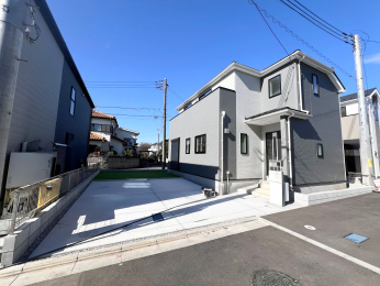 �����s�����q�s������̐V�z��ˌ��Ă̑O�ʓ��H�܂ތ��n�ʐ^