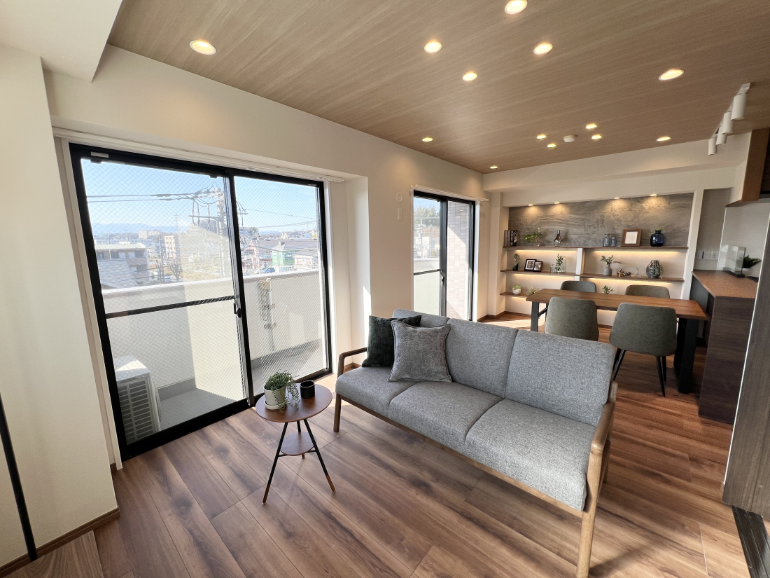 �����s�����q�s�x�V��2���ڂ̒��Ã}���V�����̃��r���O