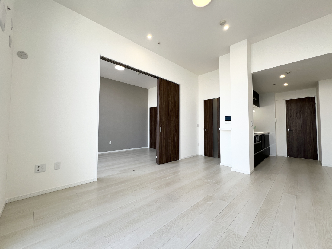 �����s�����q�s�������̒��Ã}���V�����̃��r���O