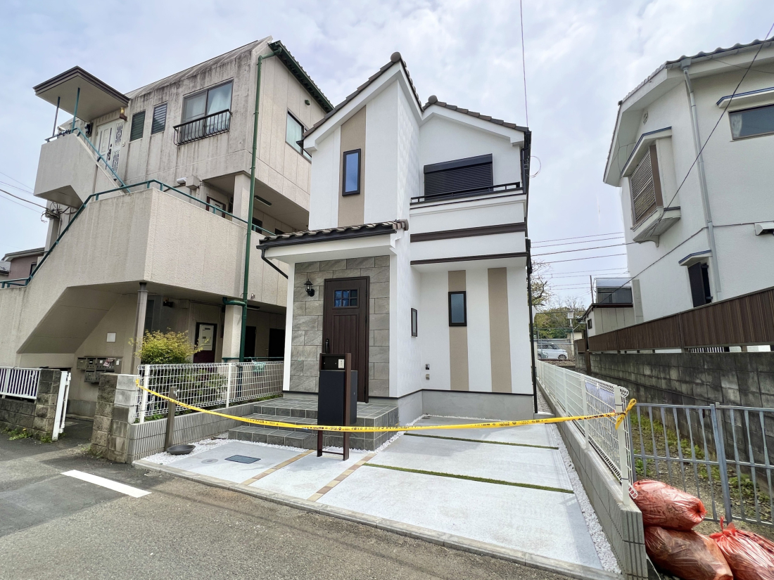 �����s�����q�s���ؒ��̐V�z��ˌ��Ă̌��n�O�ώʐ^