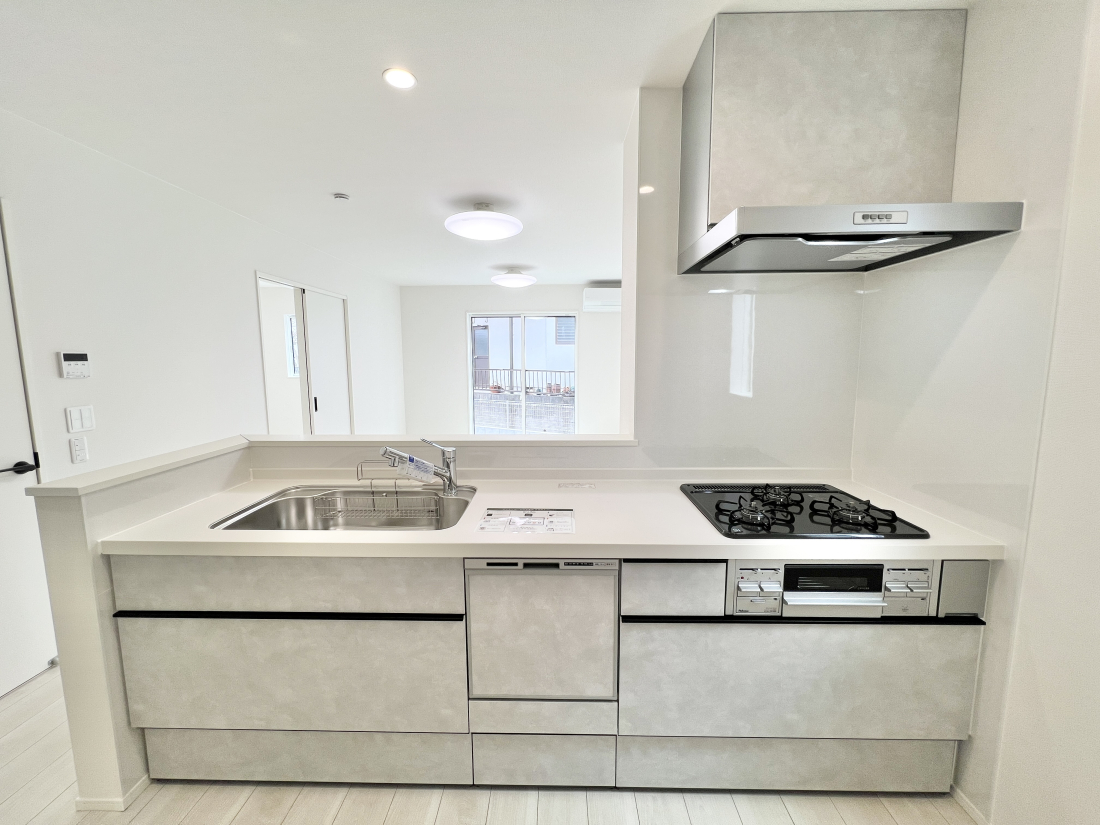 �����s�����q�s�茴���̐V�z��ˌ��ẴL�b�`��