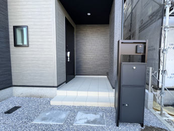 �����s�����q�s������̐V�z��ˌ��Ă̌���