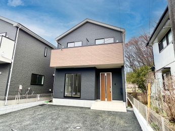 �����s�����q�s�������q��2���ڂ̐V�z��ˌ��Ă̌��n�O�ώʐ^