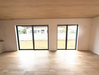 �����s�����q�s�߂����3���ڂ̐V�z��ˌ��Ẵ��r���O