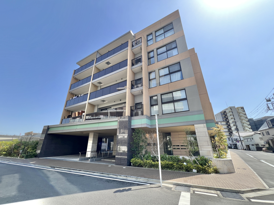 �����s�����q�s��a�c���̒��Ã}���V�����̌��n�O�ώʐ^