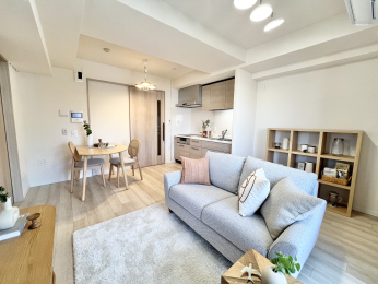 �����s�����q�s��a�c���̒��Ã}���V�����̃��r���O