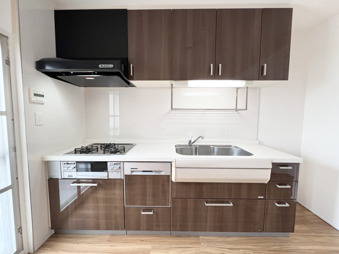 �����s�����q�s���c�������q�s�΂��u���w�Z�����q�s���c���w�Z�̒��Ã}���V�����̃L�b�`��