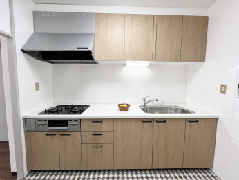 �����s�����q�s���c�������q�s��ꏬ�w�Z�����q�s��ܒ��w�Z�̒��Ã}���V�����̃L�b�`��