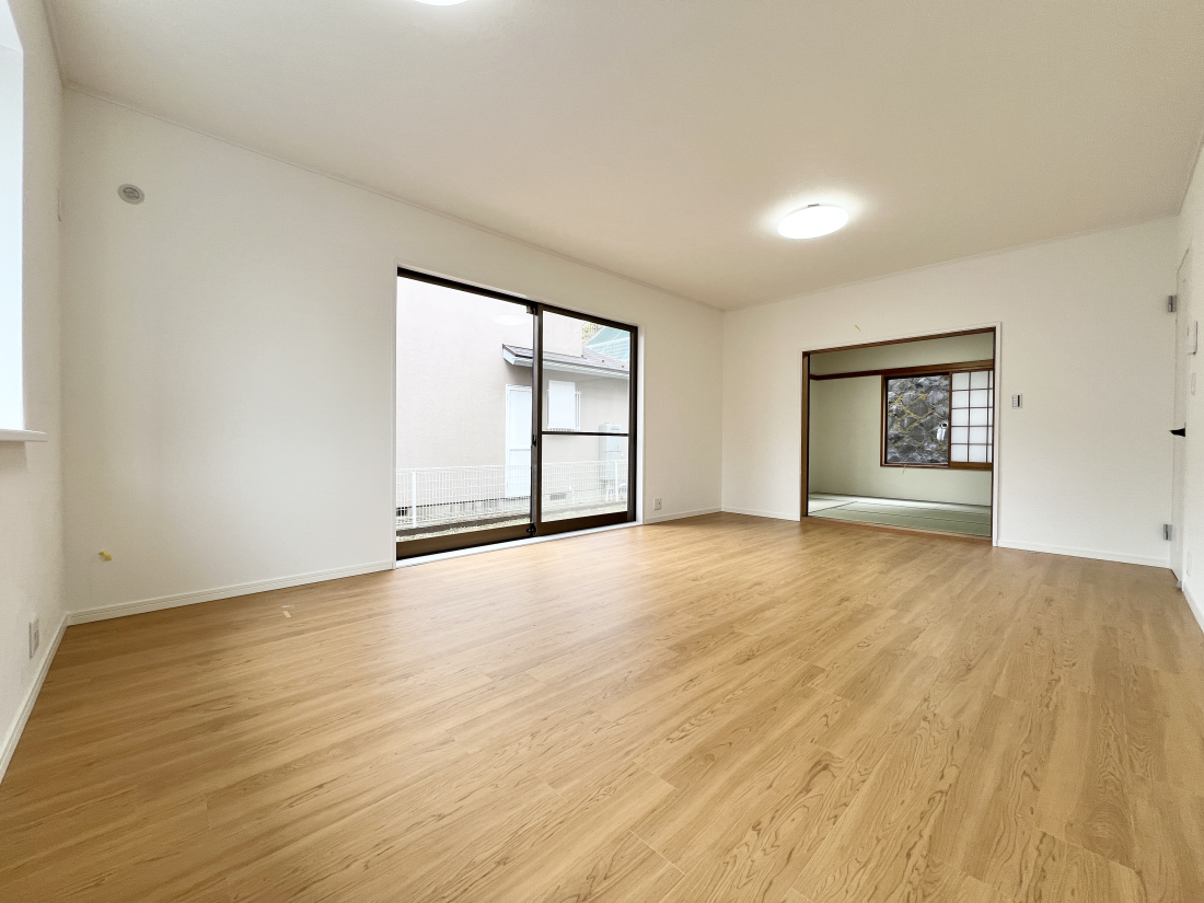 �����s�����q�s�ێR���̒��È�ˌ��Ẵ��r���O