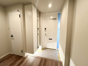 �����s�����q�s�쒬�̒��Ã}���V�����̌���