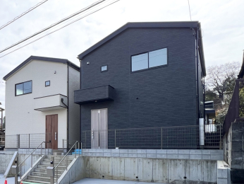 �����s�����q�s���������̐V�z��ˌ��Ă̌��n�O�ώʐ^