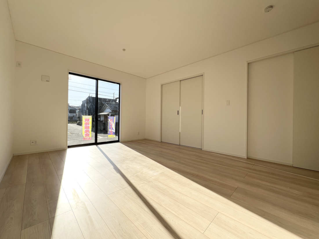 �����s�����q�s������̐V�z��ˌ��Ẵ��r���O