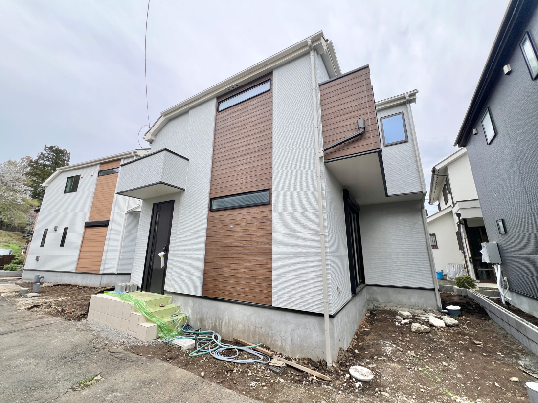 �����s�����q�s�Бq���̐V�z��ˌ��Ă̌��n�O�ώʐ^