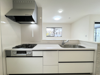 �����s�����q�s�R�c���̐V�z��ˌ��ẴL�b�`��