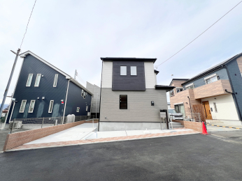 �����s�����q�s�茴���̐V�z��ˌ��Ă̌��n�O�ώʐ^