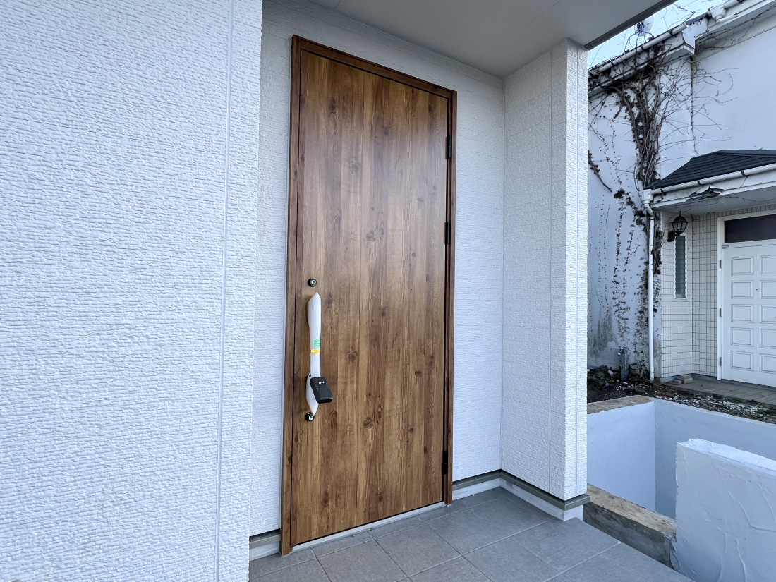 �����s�����q�s����쒬�̐V�z��ˌ��Ă̌���