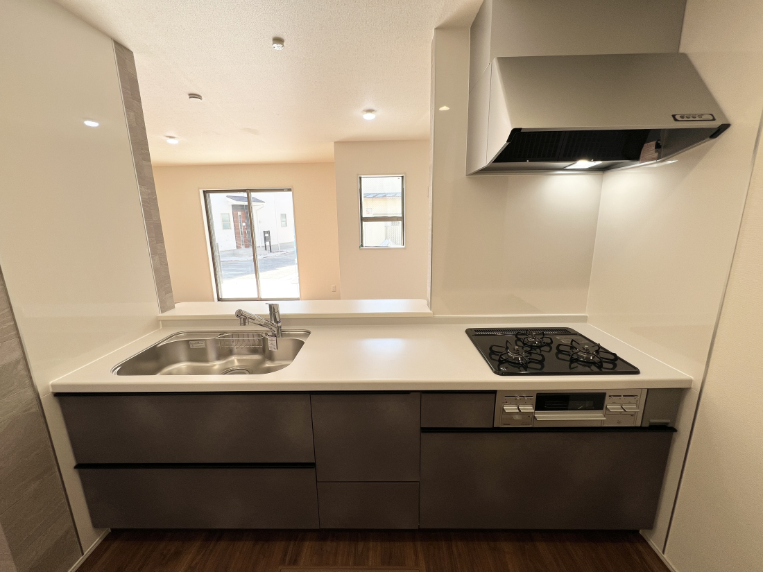 �����s�����q�s��a�c��3���ڂ̐V�z��ˌ��ẴL�b�`��