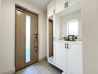 �����s�����q�s��y�����̐V�z��ˌ��Ă̌���