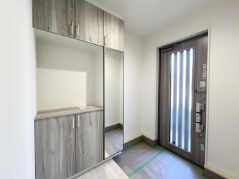 �����s�����q�s���{���̐V�z��ˌ��Ă̌���