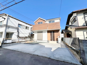 �����s�����q�s�l�J���̐V�z��ˌ��Ă̌��n�O�ώʐ^