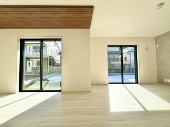 �����s�����q�s�v�ێR��2���ڂ̐V�z��ˌ��Ẵ��r���O