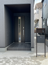 �����s�����q�s���������̐V�z��ˌ��Ă̌���