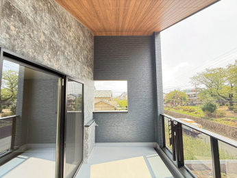 �����s�����q�s�߂����3���ڂ̐V�z��ˌ��Ẵo���R�j�[