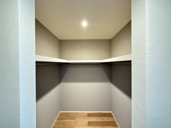 �����s�����q�s�߂����3���ڂ̐V�z��ˌ��Ă̎��[