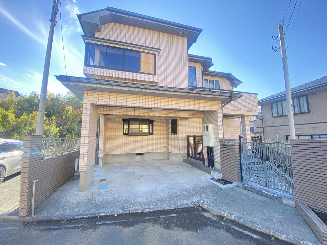 �����s�����q�s��a�c��1���ڂ̒��È�ˌ��Ă̌��n�O�ώʐ^