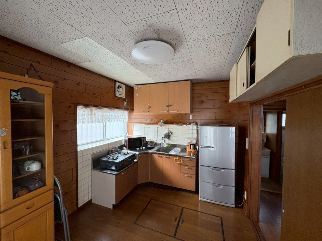 �����s�����q�s������̒��È�ˌ��ẴL�b�`��