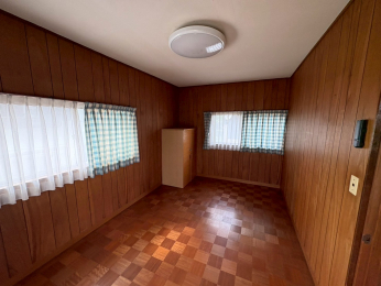 �����s�����q�s������̒��È�ˌ��Ẵ��r���O�ȊO�̋���