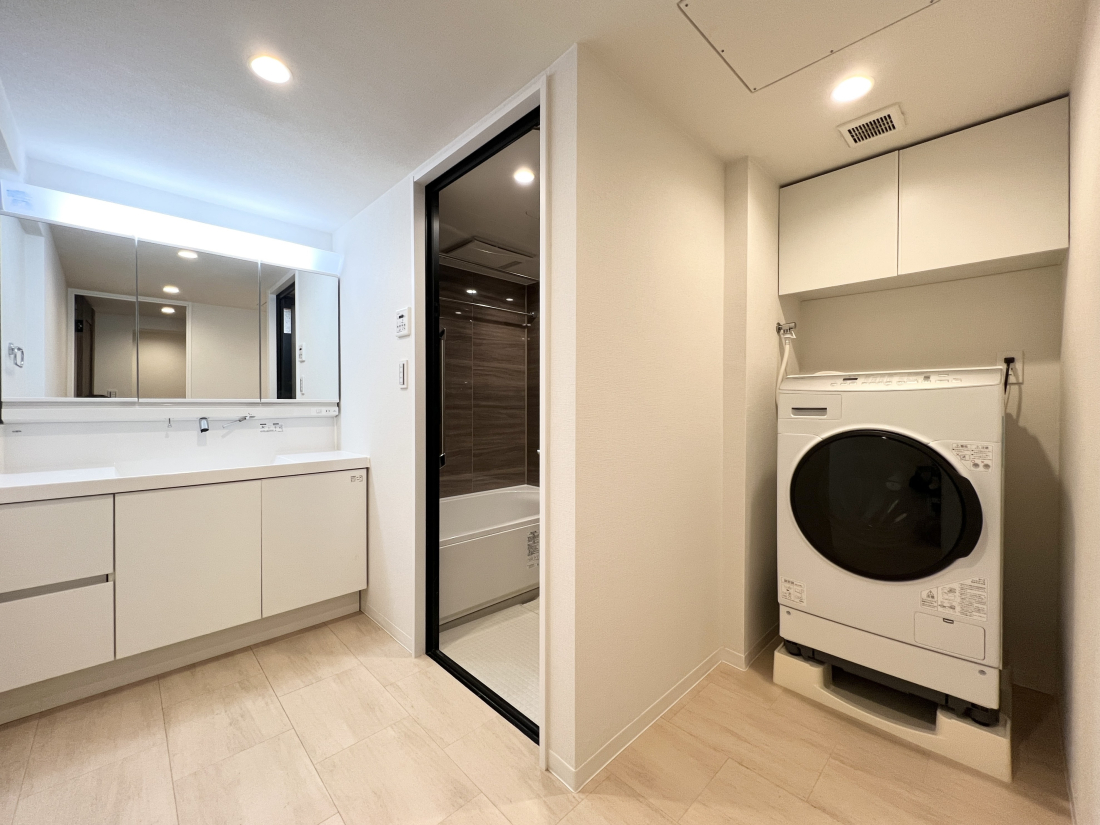 �����s�����q�s�ʏ�2���ڂ̒��Ã}���V�����̐��ʑ�E���ʏ�