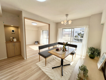 �����s�����q�s�U�c��5���ڂ̒��Ã}���V�����̃��r���O