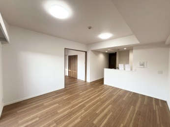 �����s�����q�s�U�c��5���ڂ̒��Ã}���V�����̃��r���O