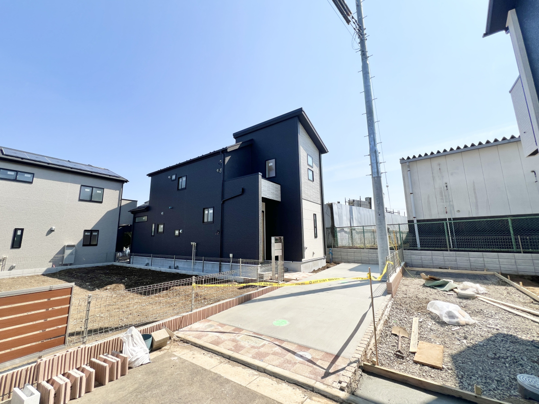 �����s�����q�s�ΐ쒬�̐V�z��ˌ��Ă̌��n�O�ώʐ^