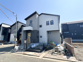 �����s�����q�s�ΐ쒬�̐V�z��ˌ��Ă̌��n�O�ώʐ^