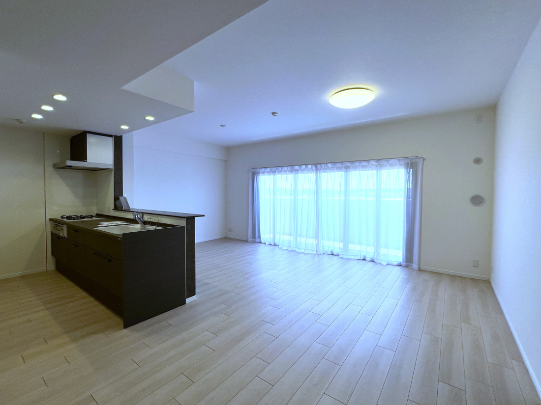 �����s�����q�s��a�c��3���ڂ̒��Ã}���V�����̃L�b�`��