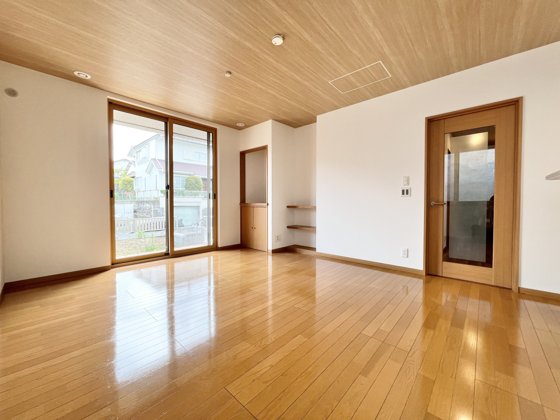 �����s�����q�s�߂����1���ڂ̒��È�ˌ��Ẵ��r���O