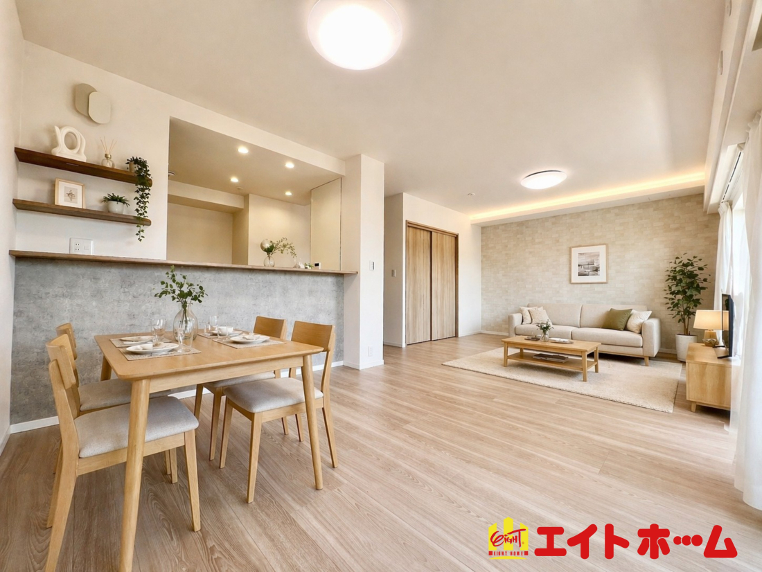 �����s�����q�s���؂̒��Ã}���V�����̃��r���O