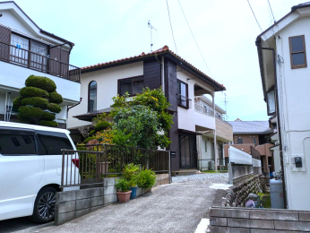 �����s�����q�s���쒬�̒��È�ˌ��Ă̑O�ʓ��H�܂ތ��n�ʐ^