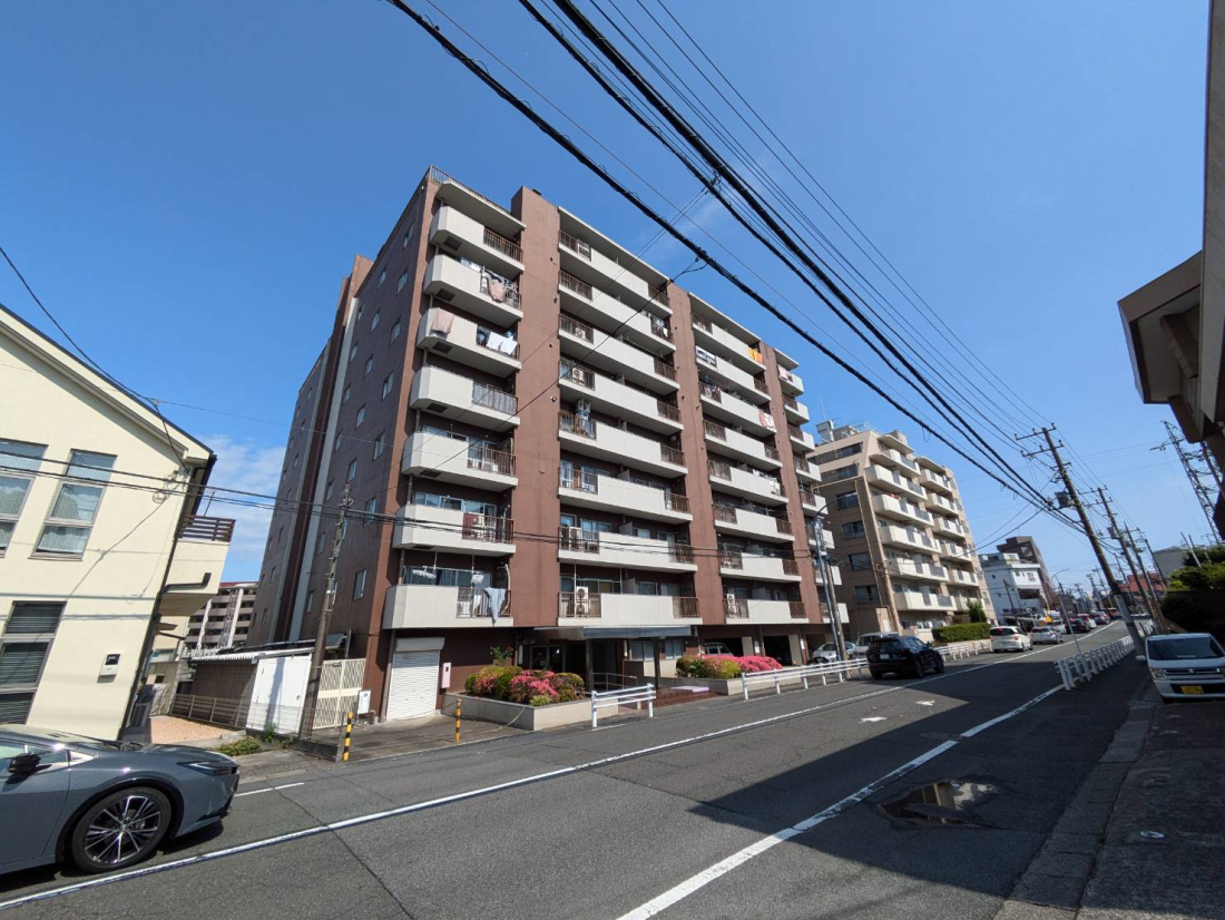 �����s�����q�s�q����1���ڂ̒��Ã}���V�����̌��n�O�ώʐ^