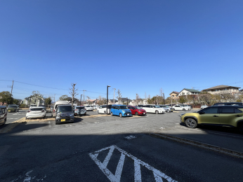 �����s�����q�s�݂Ȃݖ�5���ڂ̒��Ã}���V�����̒��ԏ�