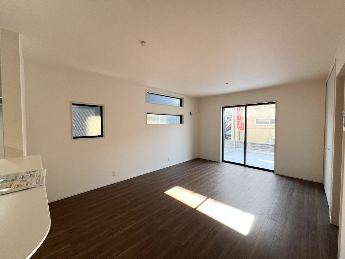 �����s�����q�s������̐V�z��ˌ��Ẵ��r���O