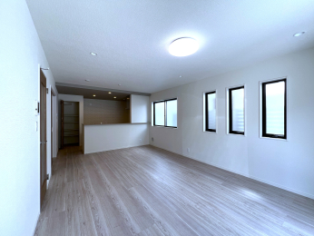 sqs̐VzˌĂ̓dlʐ^(rOj