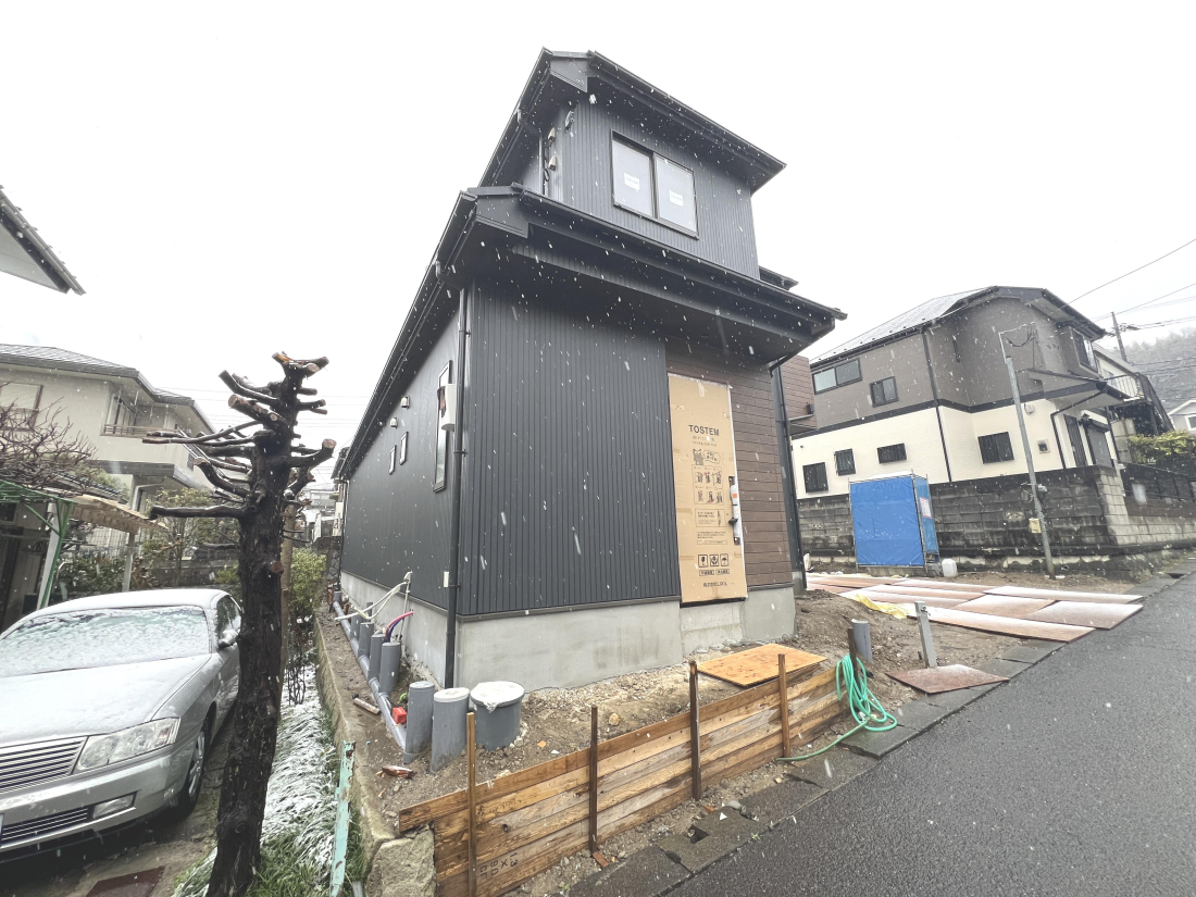 �����s�����q�s�������̐V�z��ˌ��Ă̌��n�O�ώʐ^